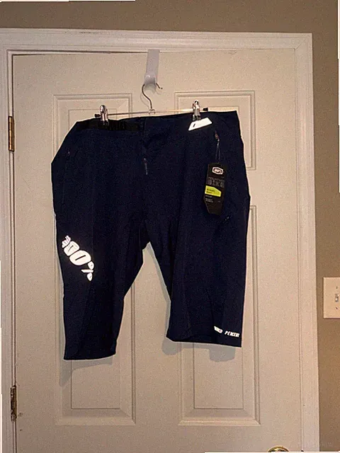 100% Airmatic Men's Mountain Bike Shorts - Size 36 - Navy Blue - MTB BMX Cycling