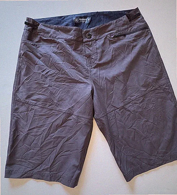 Specialized Trail Shorts Men's Sz 38 Gray Relaxed